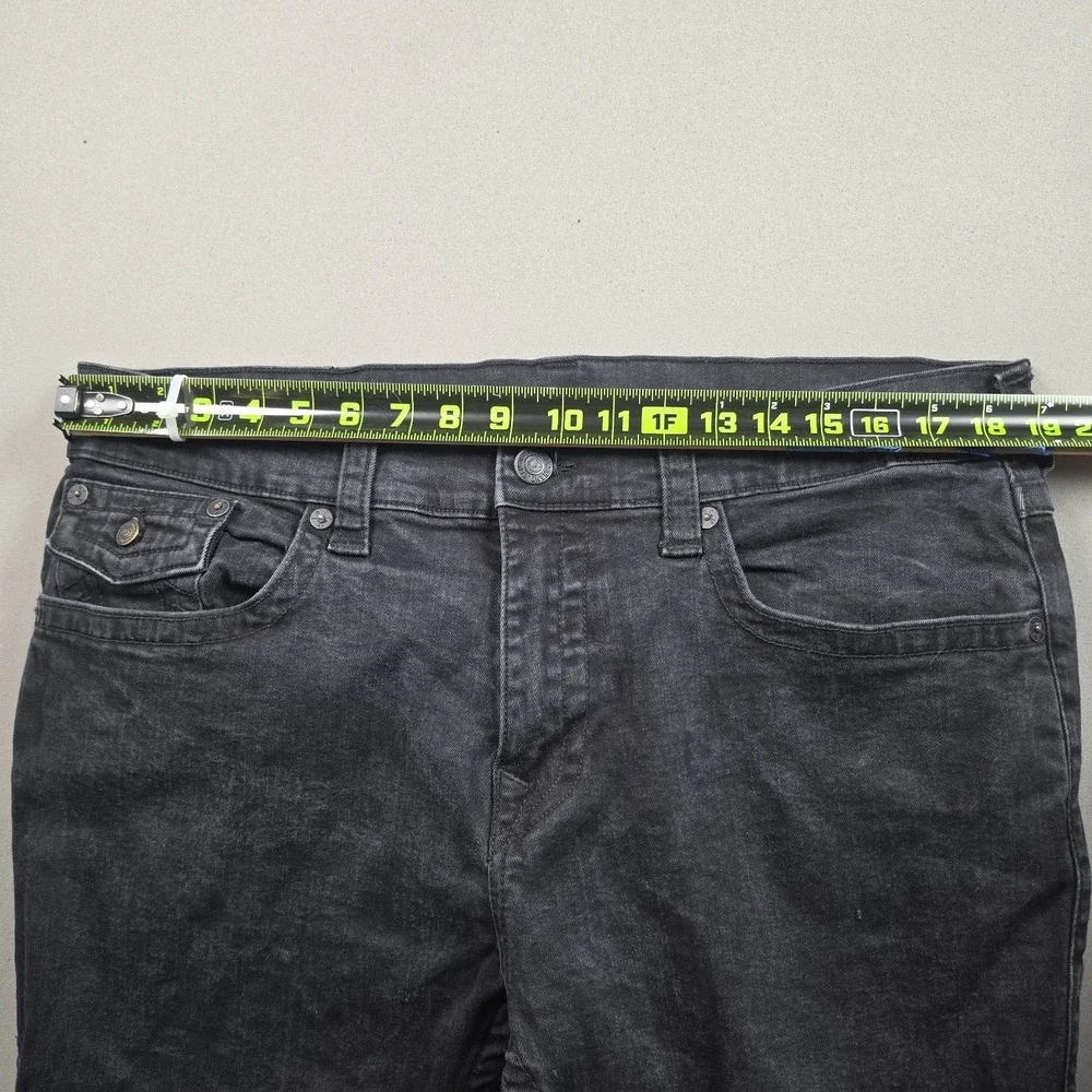 True Religion Rocco Relaxed Skinny Jeans Mens 38 Black Faded Flap Pocket Stretch